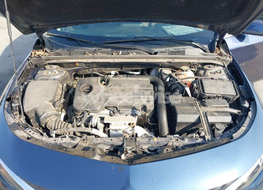 Photo 10 of 2020 Chevrolet Malibu FWD LT (VIN 1G1ZD5ST2LF066446)