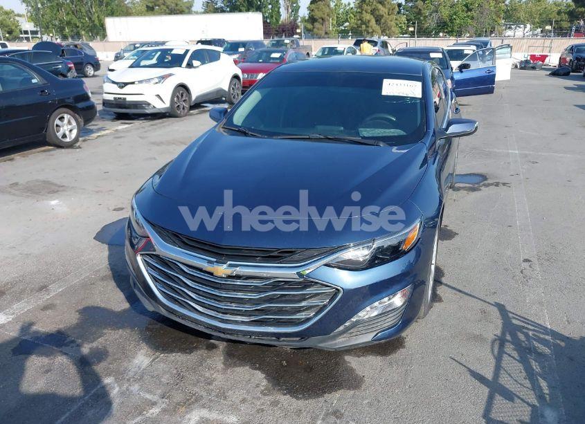 Photo 6 of 2020 Chevrolet Malibu FWD LT (VIN 1G1ZD5ST2LF066446)