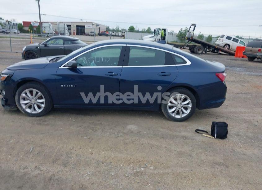 Photo 14 of 2020 Chevrolet Malibu FWD LT (VIN 1G1ZD5ST2LF066835)