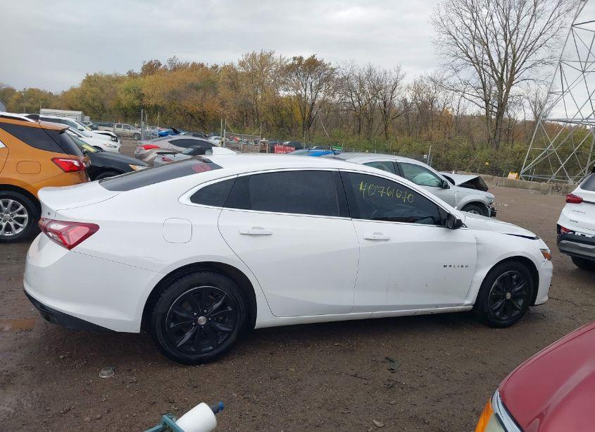 Photo 13 of 2020 Chevrolet Malibu FWD LT (VIN 1G1ZD5ST2LF068150)