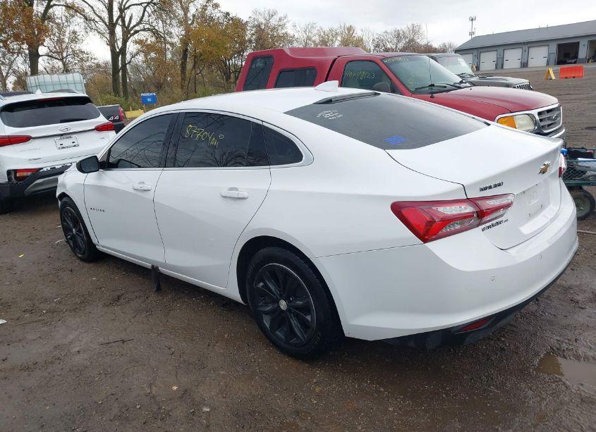 Photo 3 of 2020 Chevrolet Malibu FWD LT (VIN 1G1ZD5ST2LF068150)