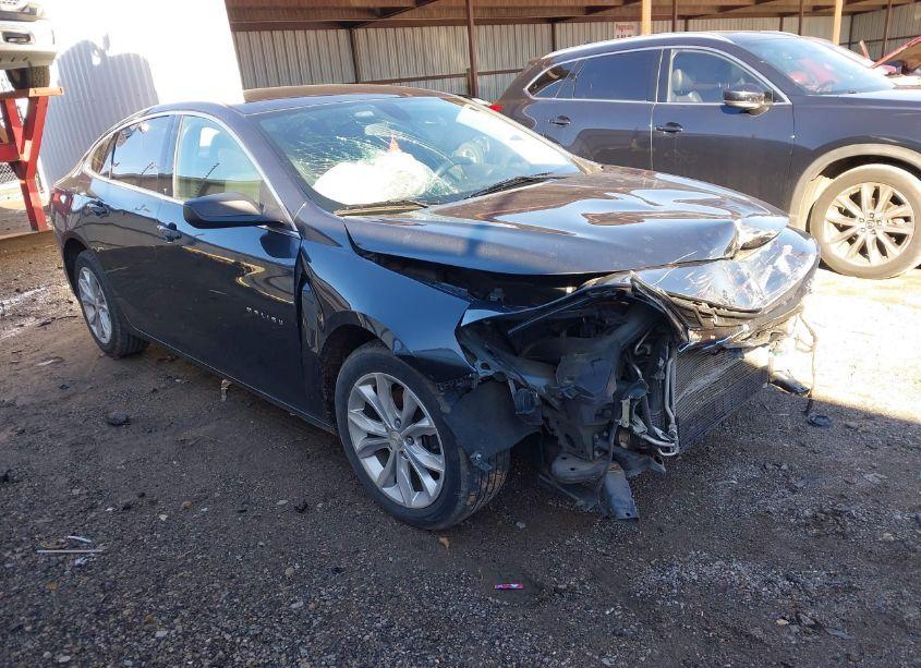 2020 Chevrolet Malibu FWD LT (VIN 1G1ZD5ST2LF085689) main photo