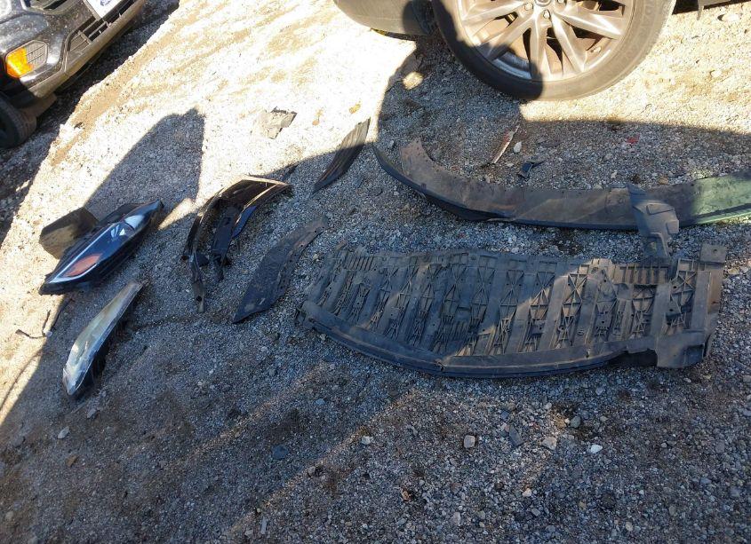 Photo 12 of 2020 Chevrolet Malibu FWD LT (VIN 1G1ZD5ST2LF085689)