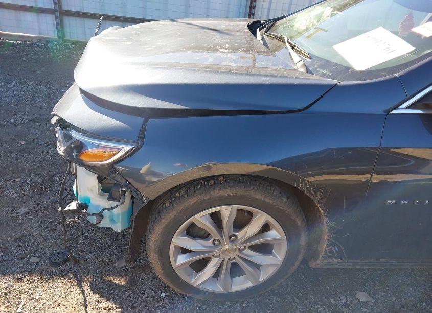 Photo 6 of 2020 Chevrolet Malibu FWD LT (VIN 1G1ZD5ST2LF085689)