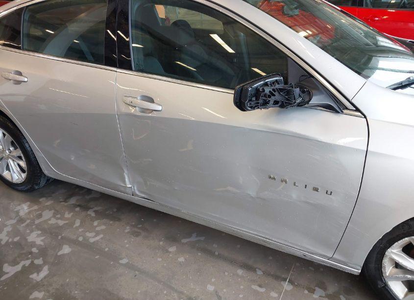 Photo 18 of 2020 Chevrolet Malibu FWD LT (VIN 1G1ZD5ST2LF095137)