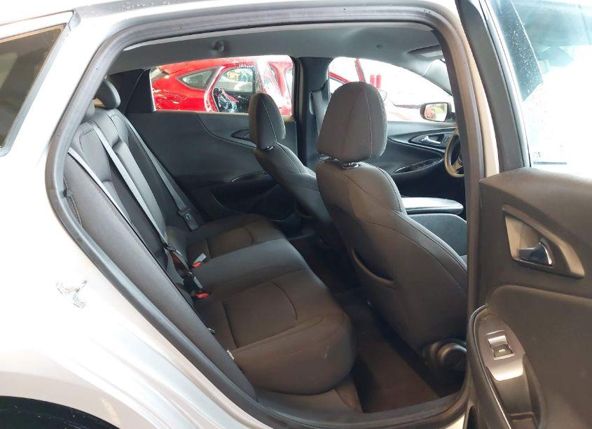 Photo 8 of 2020 Chevrolet Malibu FWD LT (VIN 1G1ZD5ST2LF095137)