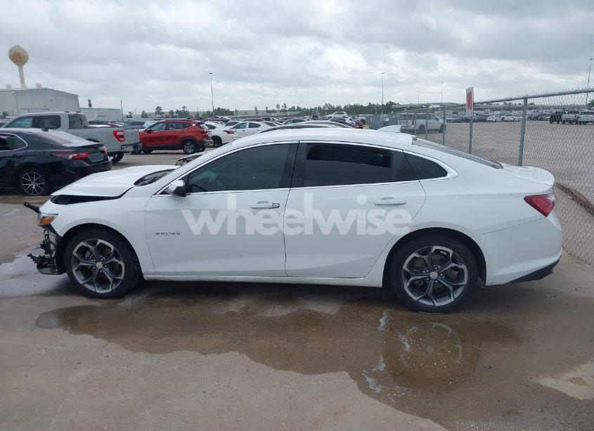 Photo 15 of 2020 Chevrolet Malibu FWD LT (VIN 1G1ZD5ST2LF101549)