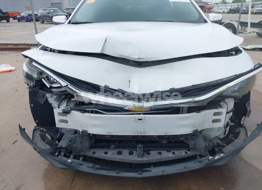 Photo 6 of 2020 Chevrolet Malibu FWD LT (VIN 1G1ZD5ST2LF101549)