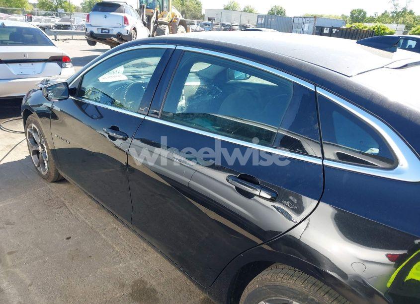 Photo 15 of 2020 Chevrolet Malibu FWD LT (VIN 1G1ZD5ST2LF102376)