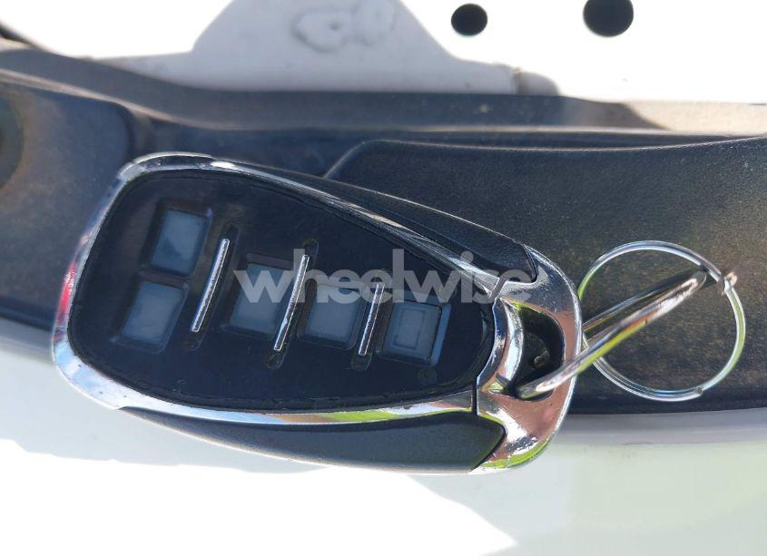 Photo 11 of 2020 Chevrolet Malibu FWD LT (VIN 1G1ZD5ST2LF112888)