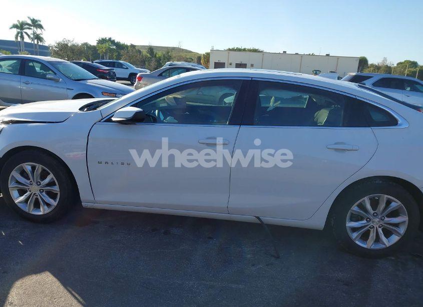 Photo 14 of 2020 Chevrolet Malibu FWD LT (VIN 1G1ZD5ST2LF125298)