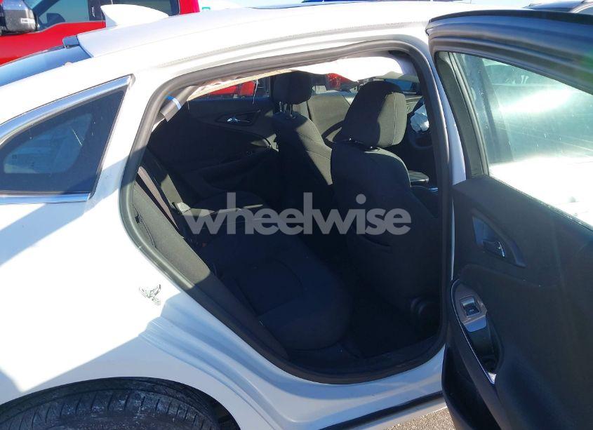 Photo 8 of 2020 Chevrolet Malibu FWD LT (VIN 1G1ZD5ST2LF125298)