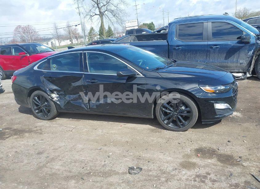 Photo 13 of 2020 Chevrolet Malibu FWD LT (VIN 1G1ZD5ST2LF145941)