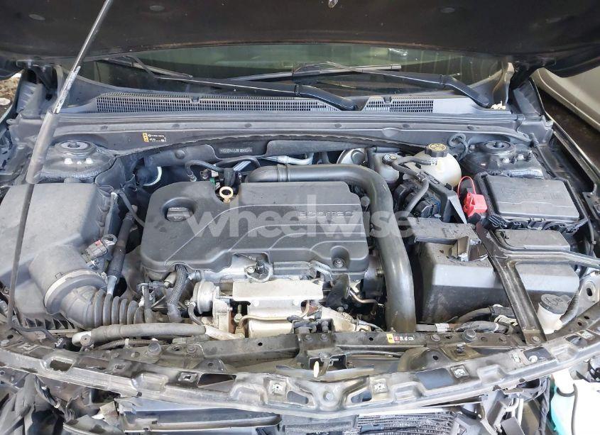 Photo 10 of 2021 Chevrolet Malibu FWD LT (VIN 1G1ZD5ST2MF004854)