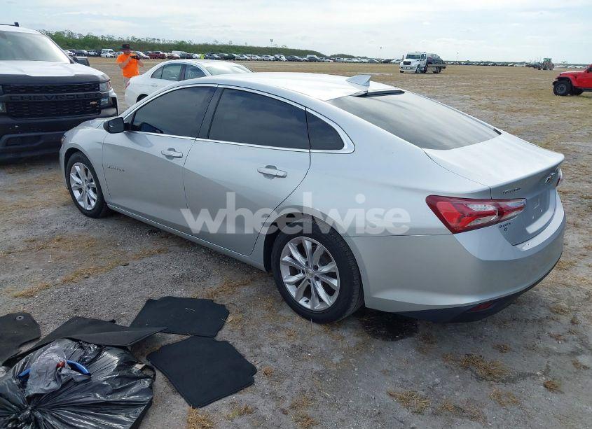 Photo 3 of 2021 Chevrolet Malibu FWD LT (VIN 1G1ZD5ST2MF006488)