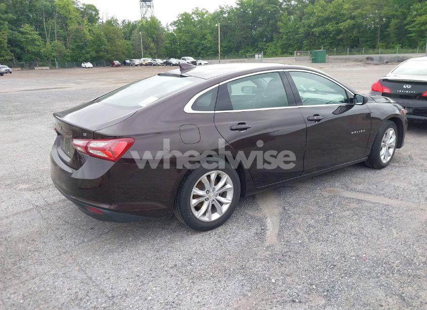 Photo 4 of 2021 Chevrolet Malibu FWD LT (VIN 1G1ZD5ST2MF007480)