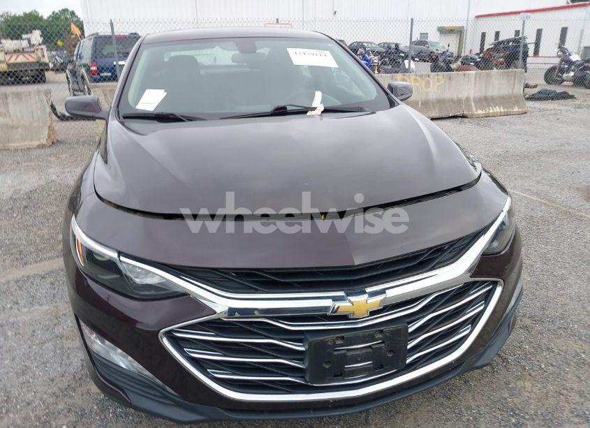 Photo 6 of 2021 Chevrolet Malibu FWD LT (VIN 1G1ZD5ST2MF007480)