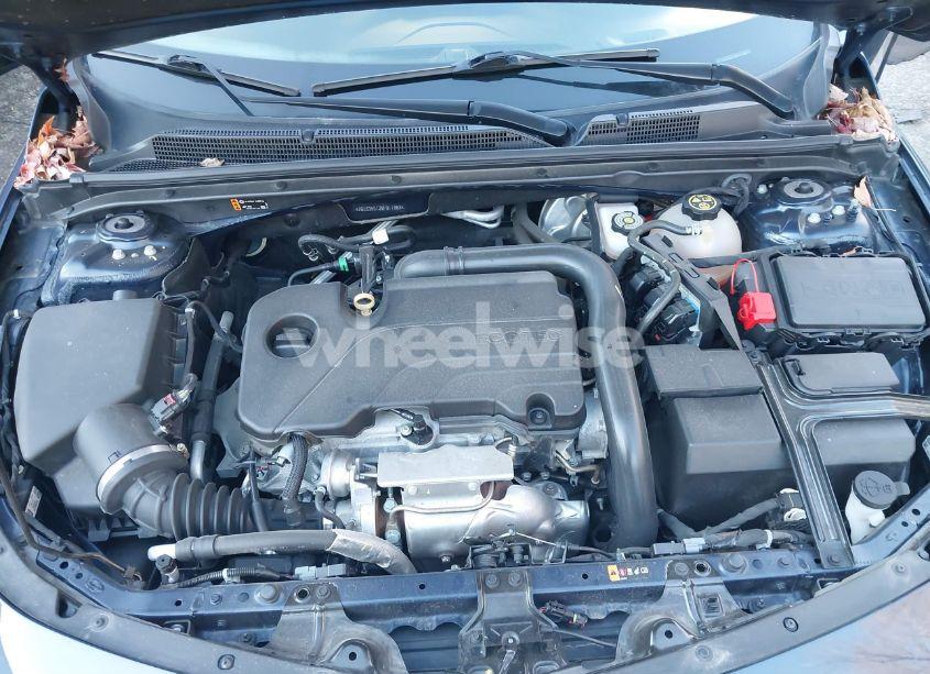 Photo 10 of 2021 Chevrolet Malibu FWD LT (VIN 1G1ZD5ST2MF011853)
