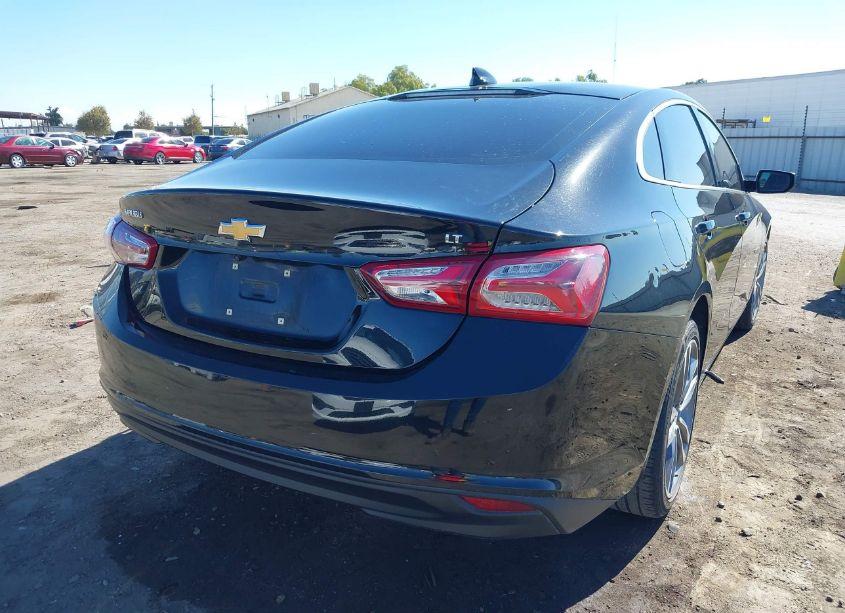 Photo 4 of 2021 Chevrolet Malibu FWD LT (VIN 1G1ZD5ST2MF031505)