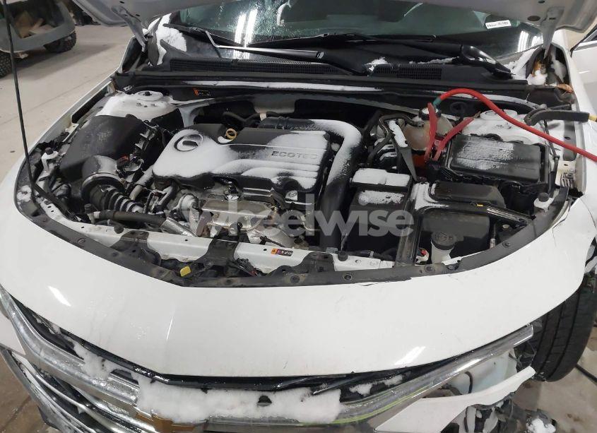 Photo 10 of 2021 Chevrolet Malibu FWD LT (VIN 1G1ZD5ST2MF043377)