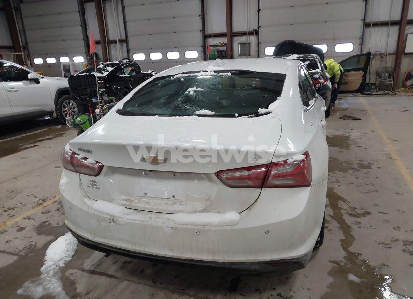 Photo 16 of 2021 Chevrolet Malibu FWD LT (VIN 1G1ZD5ST2MF043377)