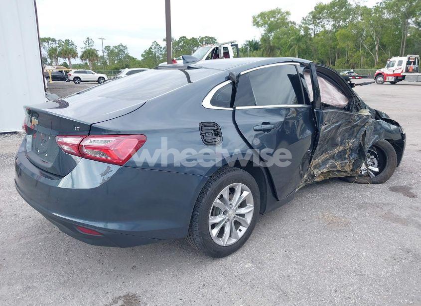 Photo 4 of 2021 Chevrolet Malibu FWD LT (VIN 1G1ZD5ST2MF046571)