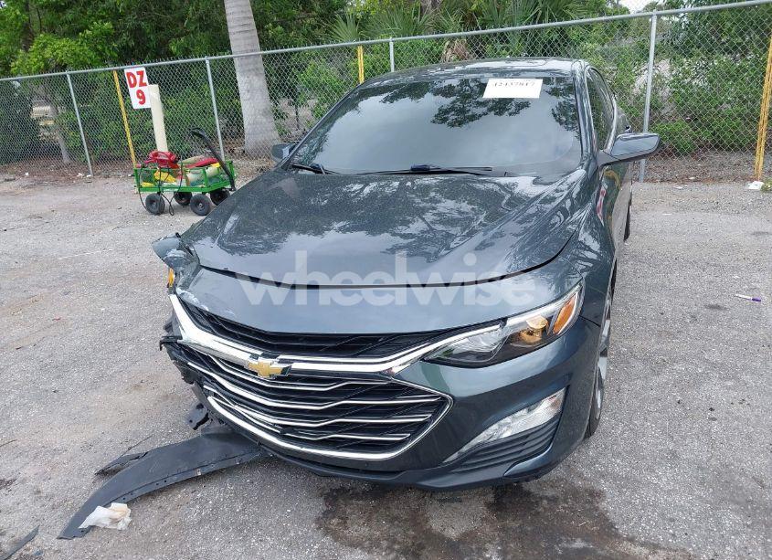 Photo 13 of 2021 Chevrolet Malibu FWD LT (VIN 1G1ZD5ST2MF060163)