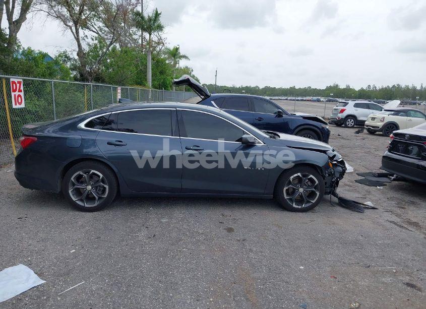 Photo 14 of 2021 Chevrolet Malibu FWD LT (VIN 1G1ZD5ST2MF060163)