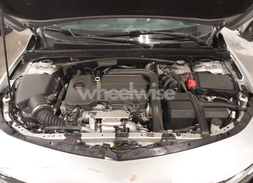 Photo 10 of 2021 Chevrolet Malibu FWD LT (VIN 1G1ZD5ST2MF065511)