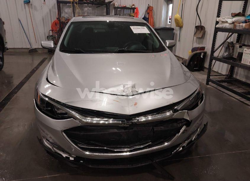 Photo 6 of 2021 Chevrolet Malibu FWD LT (VIN 1G1ZD5ST2MF065511)