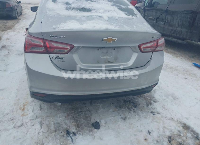 Photo 16 of 2021 Chevrolet Malibu FWD LT (VIN 1G1ZD5ST2MF073656)