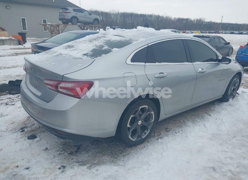 Photo 4 of 2021 Chevrolet Malibu FWD LT (VIN 1G1ZD5ST2MF073656)