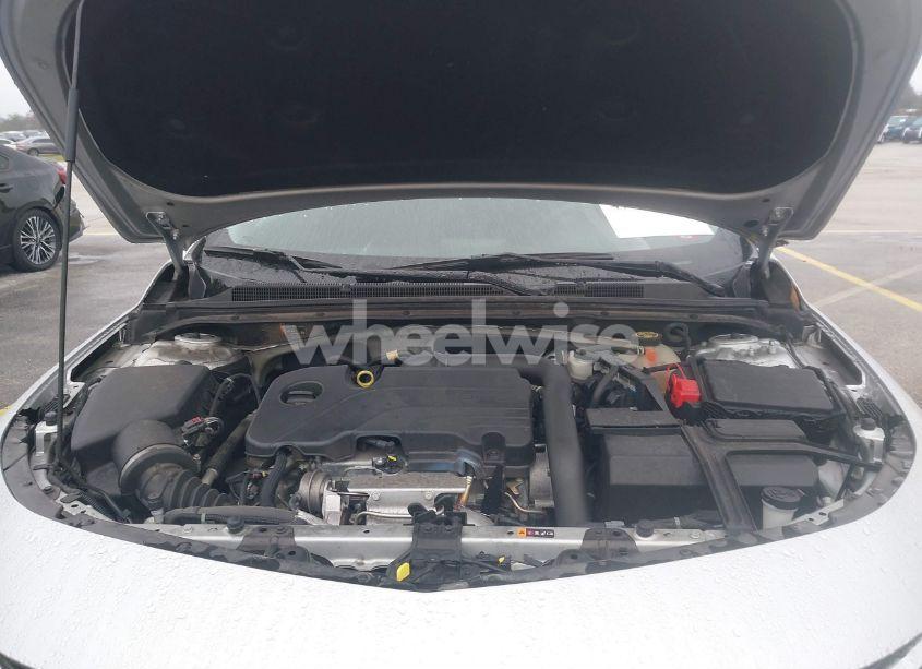 Photo 10 of 2022 Chevrolet Malibu FWD LT (VIN 1G1ZD5ST2NF110755)