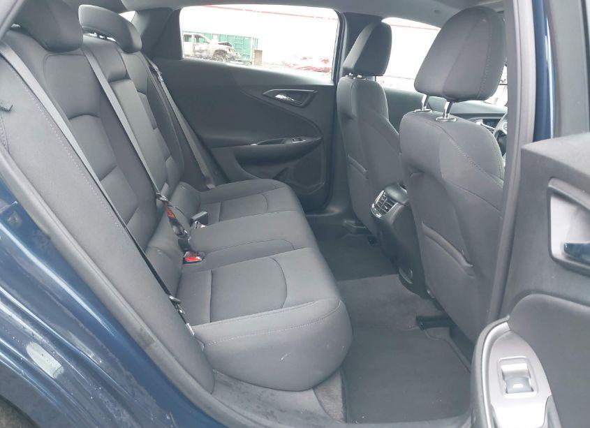 Photo 8 of 2022 Chevrolet Malibu FWD LT (VIN 1G1ZD5ST2NF126731)