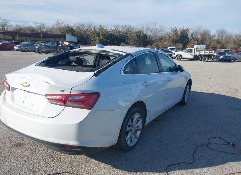 Photo 3 of 2022 Chevrolet Malibu FWD LT (VIN 1G1ZD5ST2NF128334)