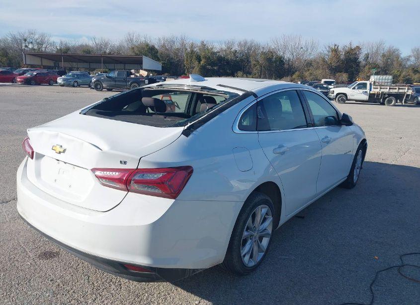 Photo 4 of 2022 Chevrolet Malibu FWD LT (VIN 1G1ZD5ST2NF128334)