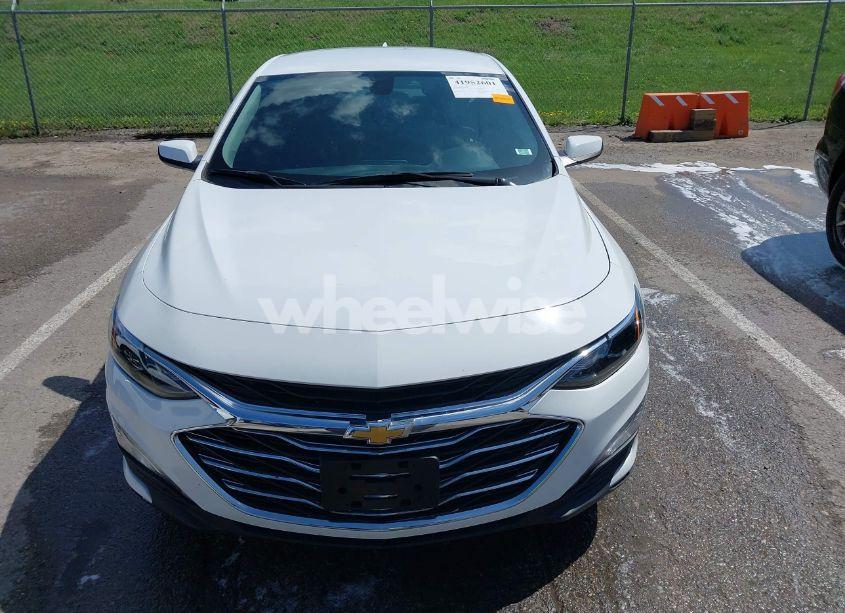 Photo 13 of 2022 Chevrolet Malibu FWD LT (VIN 1G1ZD5ST2NF144985)