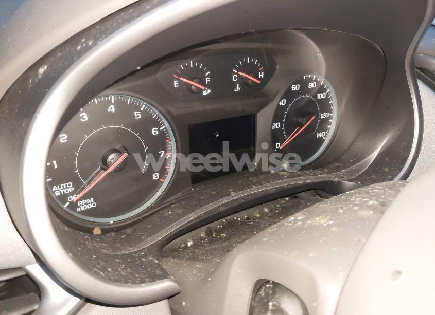 Photo 7 of 2022 Chevrolet Malibu FWD LT (VIN 1G1ZD5ST2NF152925)