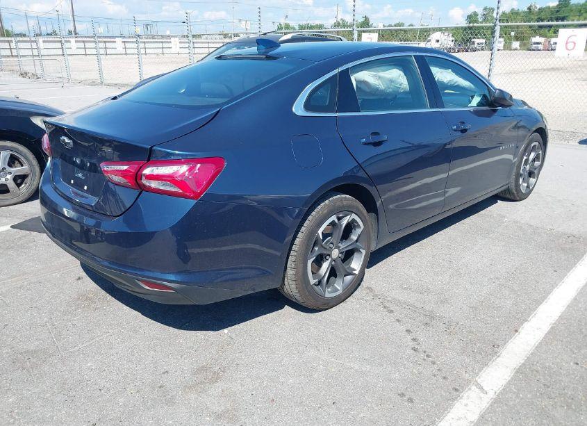 Photo 4 of 2022 Chevrolet Malibu FWD LT (VIN 1G1ZD5ST2NF161883)