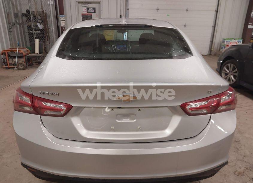 Photo 16 of 2022 Chevrolet Malibu FWD LT (VIN 1G1ZD5ST2NF162080)