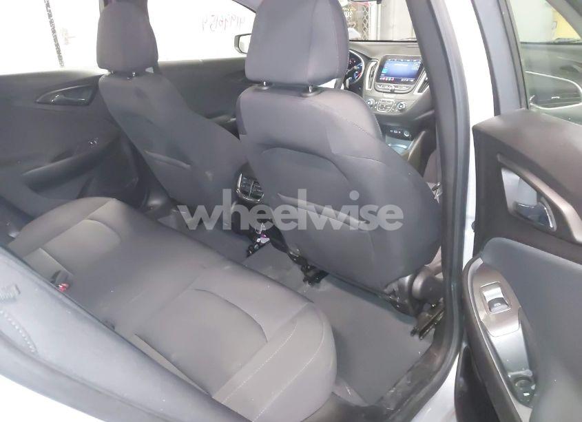 Photo 8 of 2022 Chevrolet Malibu FWD LT (VIN 1G1ZD5ST2NF162080)