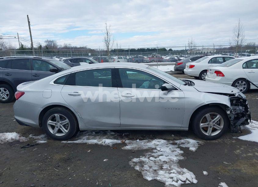 Photo 13 of 2022 Chevrolet Malibu FWD LT (VIN 1G1ZD5ST2NF173161)