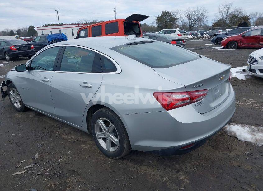 Photo 3 of 2022 Chevrolet Malibu FWD LT (VIN 1G1ZD5ST2NF173161)