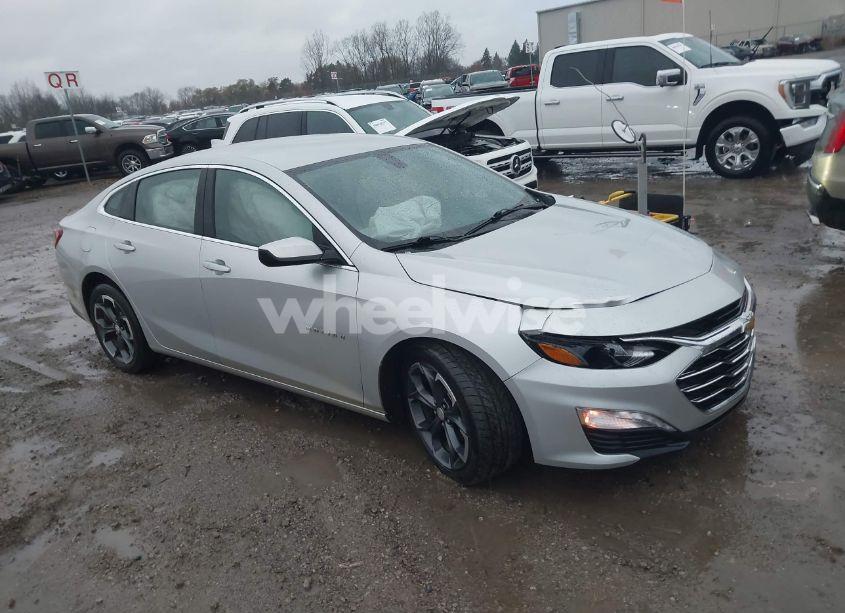 2022 Chevrolet Malibu FWD LT (VIN 1G1ZD5ST2NF174052) main photo