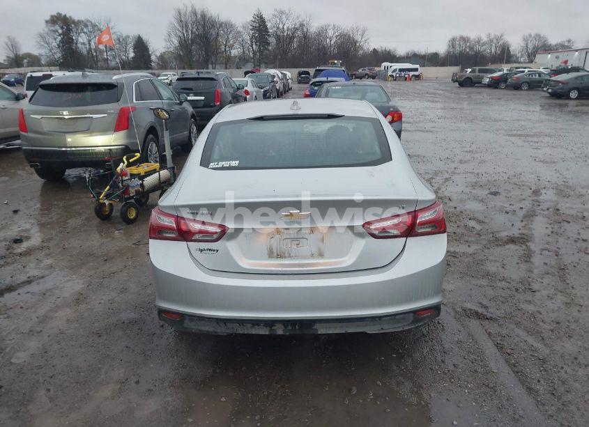 Photo 15 of 2022 Chevrolet Malibu FWD LT (VIN 1G1ZD5ST2NF174052)