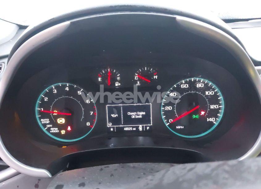 Photo 7 of 2022 Chevrolet Malibu FWD LT (VIN 1G1ZD5ST2NF174052)