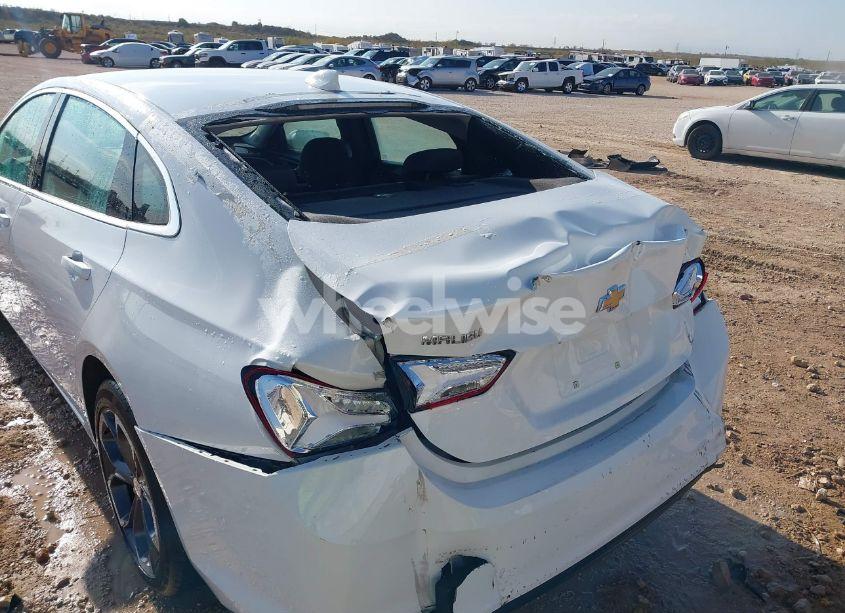 Photo 18 of 2022 Chevrolet Malibu FWD LT (VIN 1G1ZD5ST2NF197766)