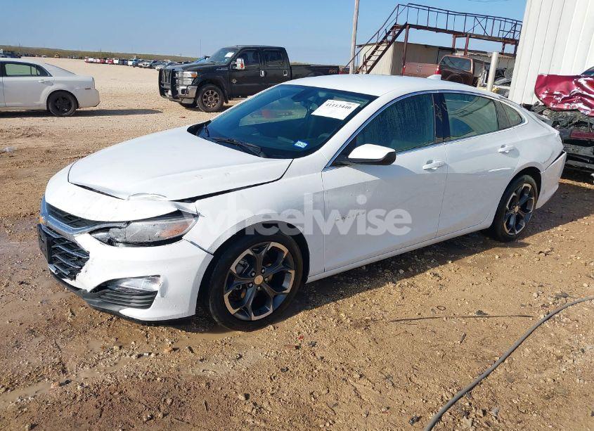 Photo 2 of 2022 Chevrolet Malibu FWD LT (VIN 1G1ZD5ST2NF197766)