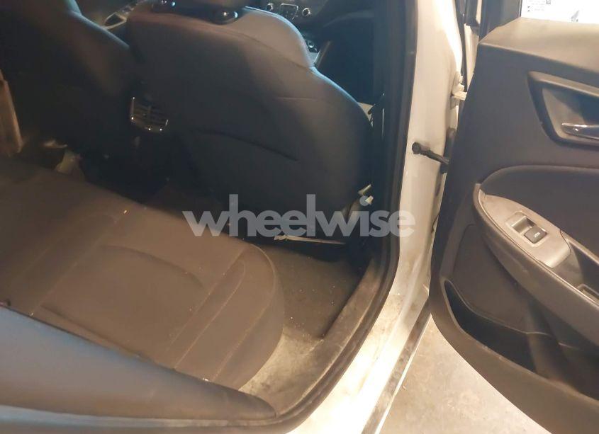 Photo 8 of 2022 Chevrolet Malibu FWD LT (VIN 1G1ZD5ST2NF206112)