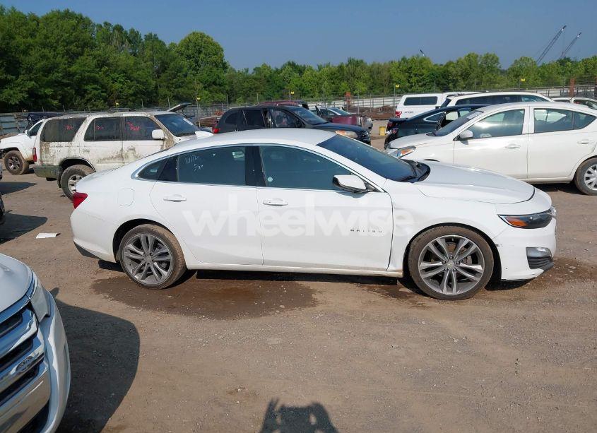 Photo 13 of 2023 Chevrolet Malibu FWD 1LT (VIN 1G1ZD5ST2PF162390)